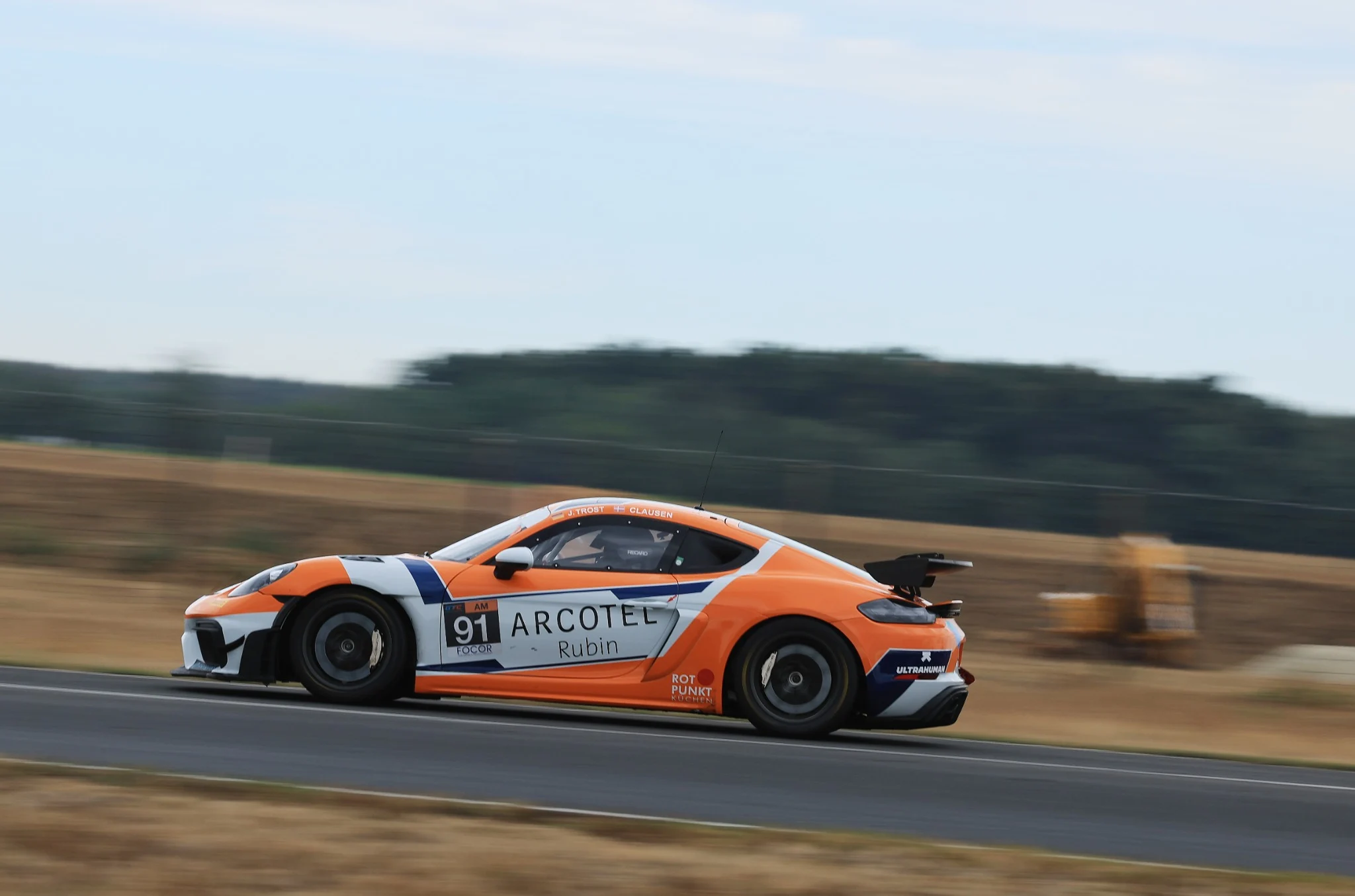 Porsche GT4 på banen